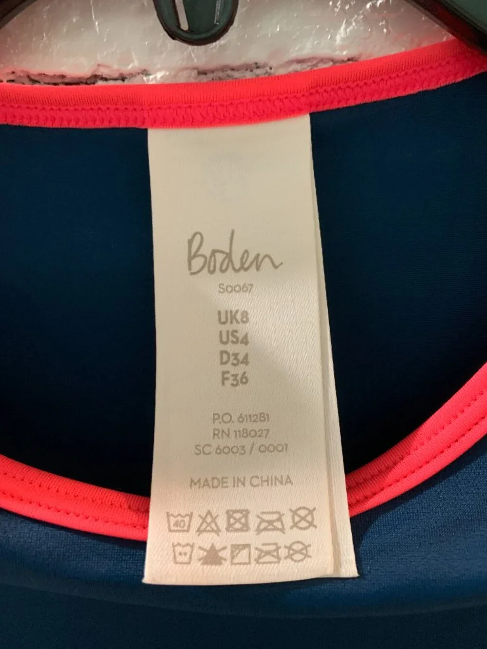 Boden Colorblock Rashguard